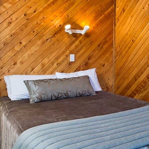 Double bed in Double room at Discovery Lodge Tongariro